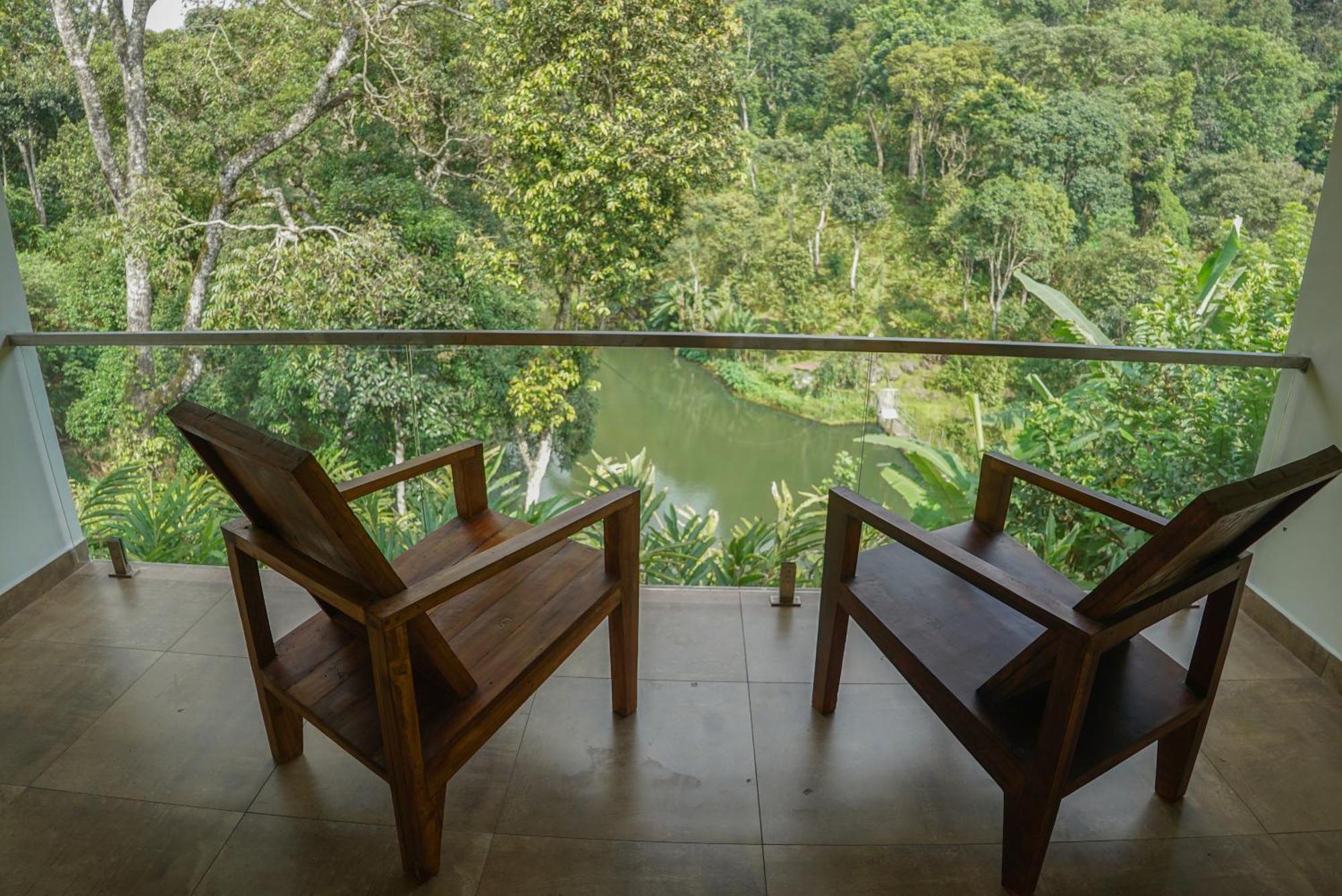 Spice Forest Plantation Homestay, Thekkady Vandiperiyār Kültér fotó