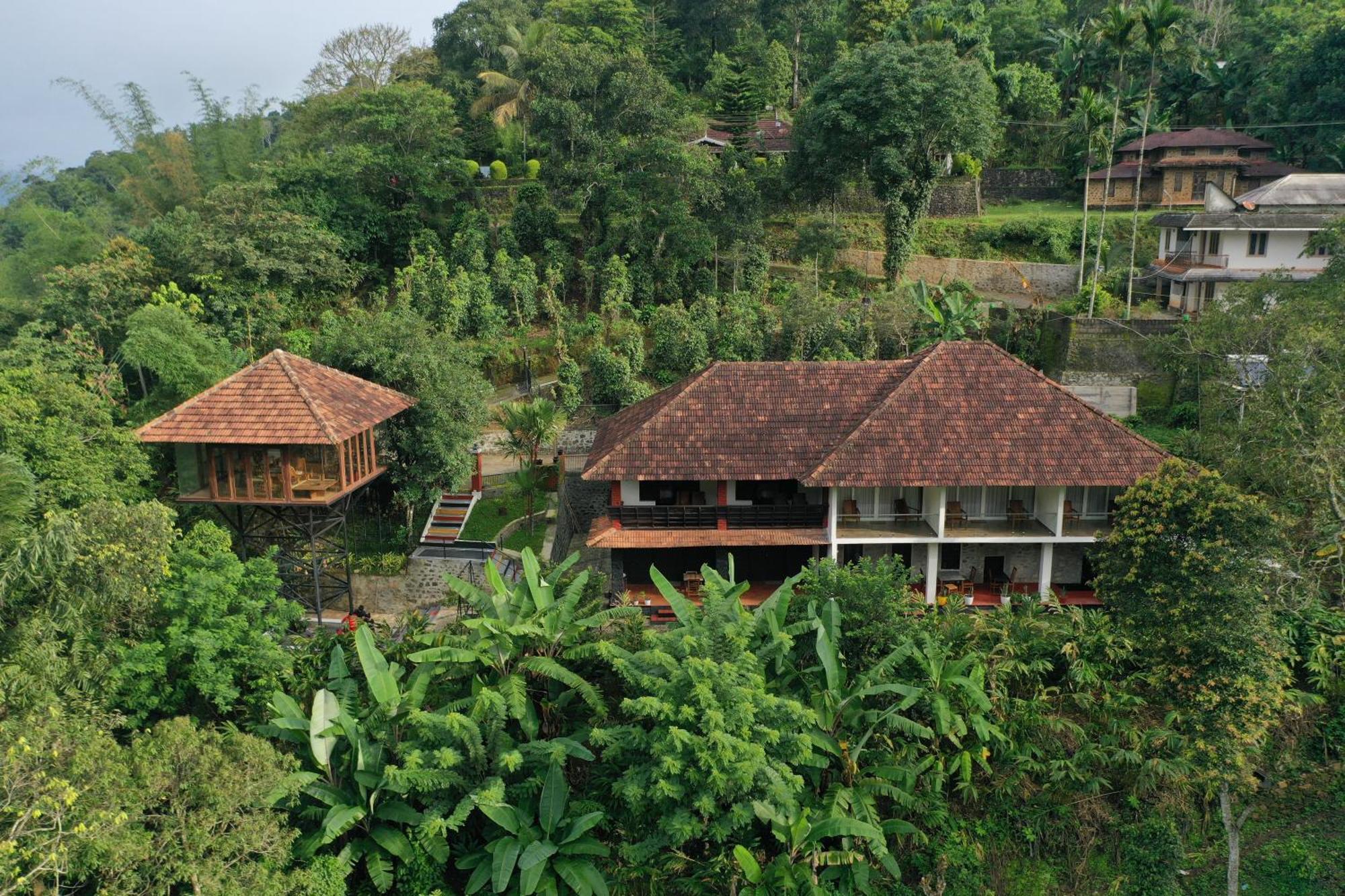 Spice Forest Plantation Homestay, Thekkady Vandiperiyār Kültér fotó